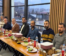 Decosan Asansör'ün iftar  davetinde teknoloji, güvenlik  ve gelecek vizyonu konuşuldu