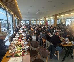 Decosan Asansör'ün iftar  davetinde teknoloji, güvenlik  ve gelecek vizyonu konuşuldu