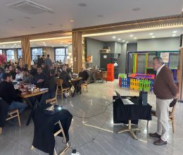 Decosan Asansör'ün iftar  davetinde teknoloji, güvenlik  ve gelecek vizyonu konuşuldu